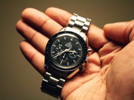Best Watches Under $2500
